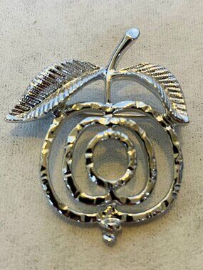 Vintage Sarah Pin Brooch Apple Leaf Textured Open Work Silver Tone Metal Signed
